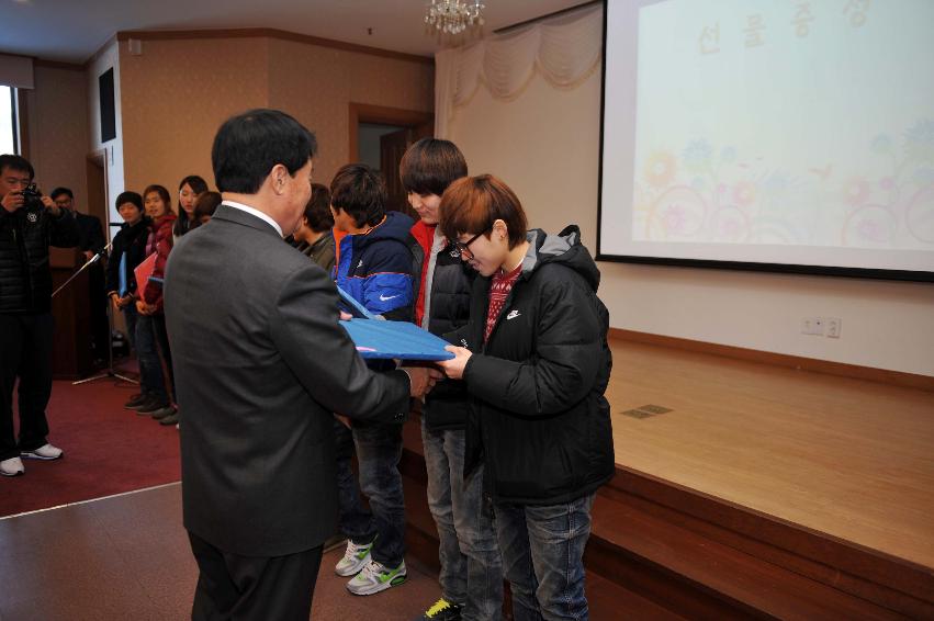 2010 화천정산고 여자축구부 환영.환송식 의 사진