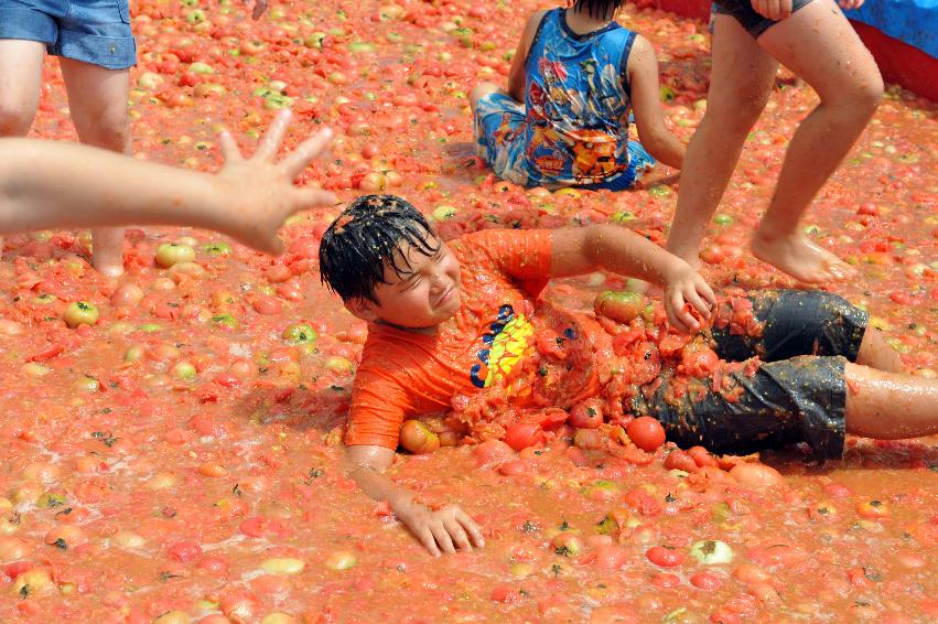 토마토 축제 행사 의 사진