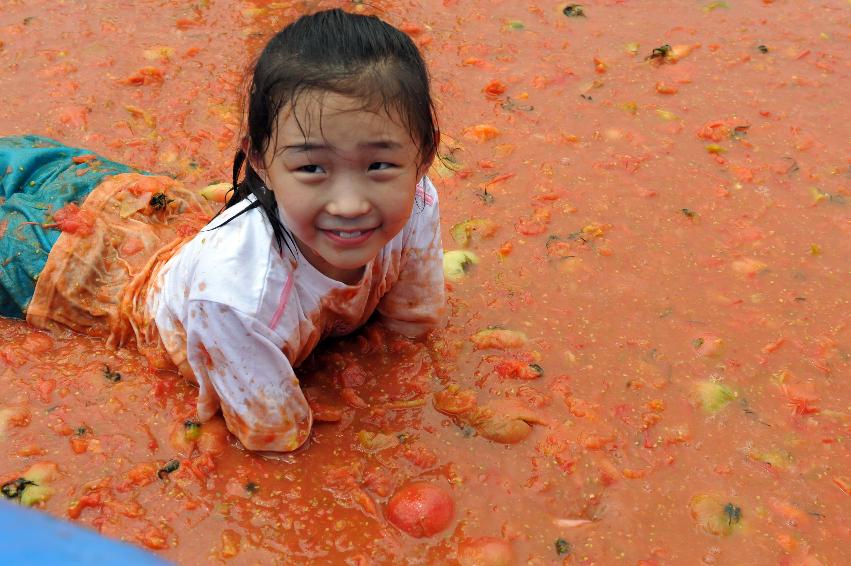 토마토 축제 행사 의 사진