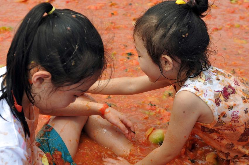 토마토 축제 행사 의 사진