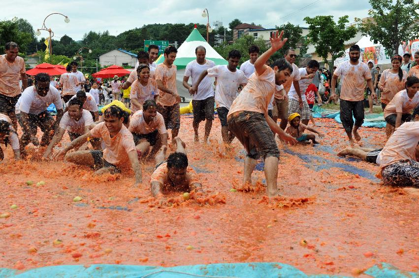 토마토 축제 행사 의 사진