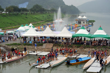 2011년도 군부대 용선대회 개회식 의 사진