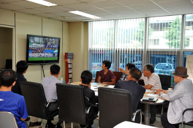 2011년도 제24회 강원민속 예술축제 관계자 간담회 의 사진