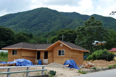 2011년도 사랑의집 짓기공사 의 사진