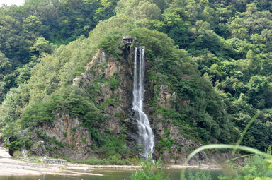 2011년도 간동면 구만리 딴산폭포 의 사진