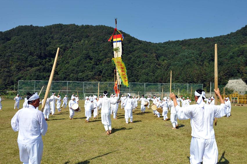 2011년도 제24회 강원민속예술축제 경연공연 최종시연회 의 사진