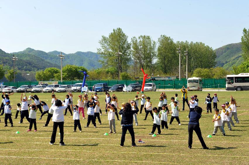 2012년 두례학교 한마음 체육대회 의 사진