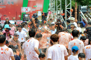 2012년도 토마토축제 의 사진