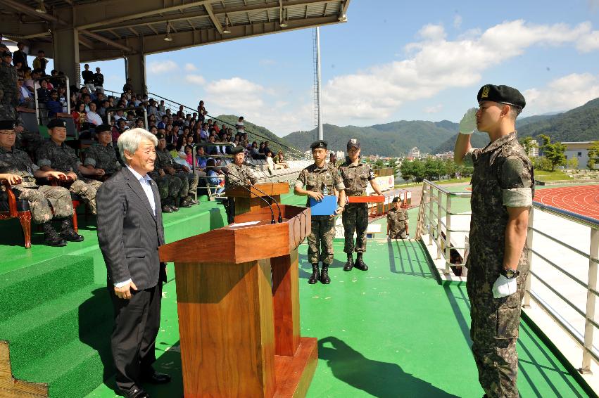 2012년 제7보병사단 신병수료식 사진