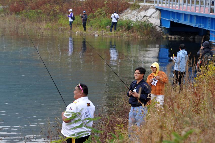 2012년 제5회 화천평화배 전국 배스낚시 대회 의 사진