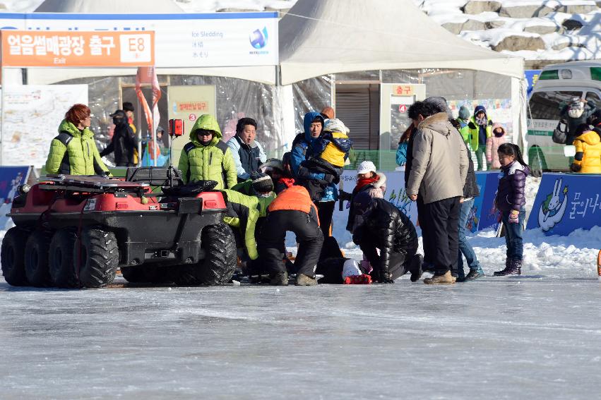 2013 산천어축제장 구조대 구급활동  의 사진