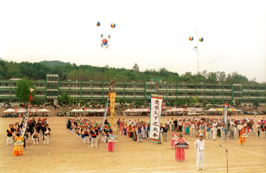 용화축전 개회식 사진