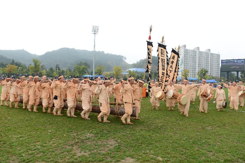 2013 용화축전 개막식 의 사진