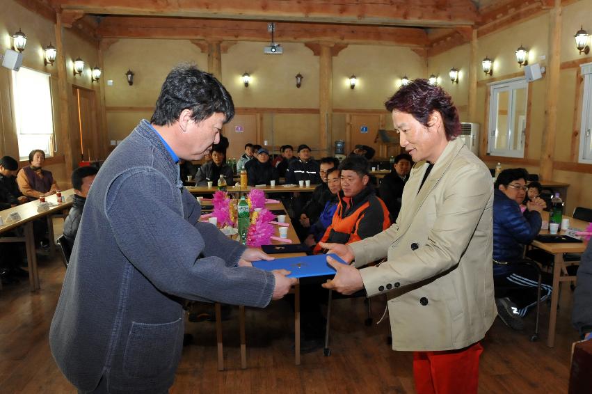 2014 화천한옥학교 대목반 졸업식 의 사진