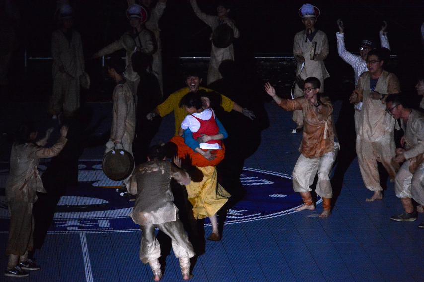 2014 쪽배축제 개막공연 의 사진