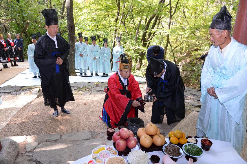 2014 제30회 용화축전 산신제 의 사진