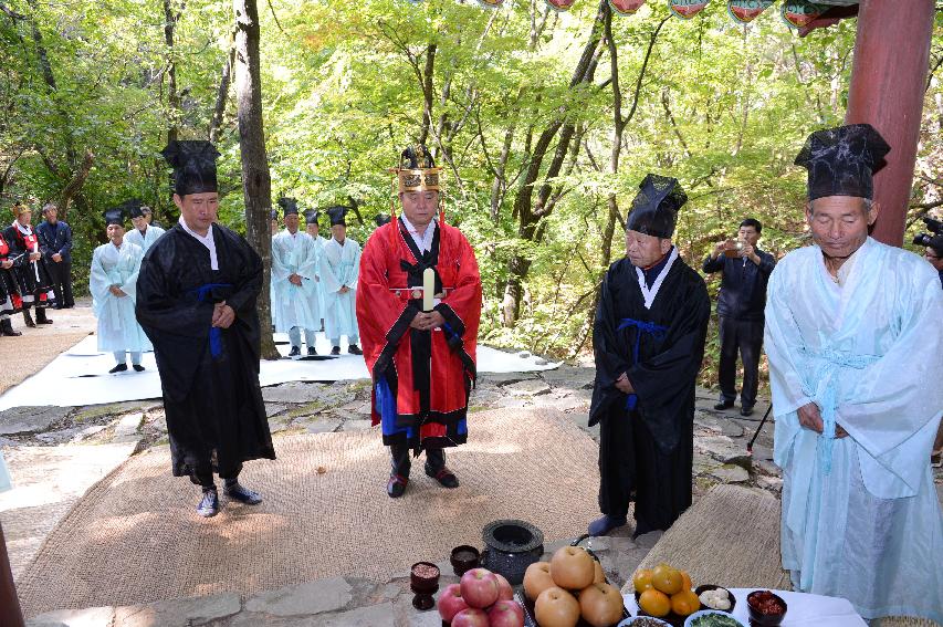 2014 제30회 용화축전 산신제 의 사진