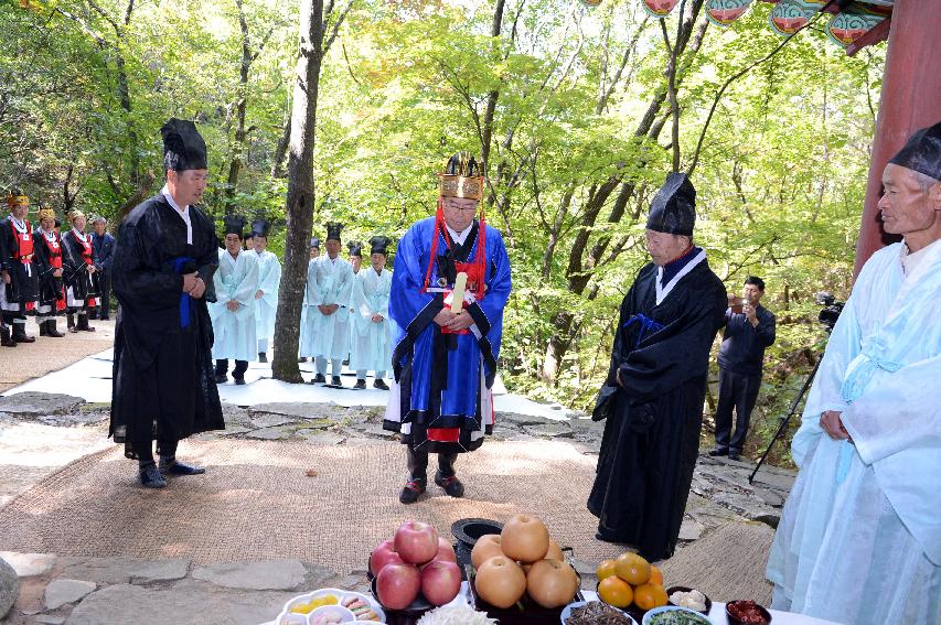 2014 제30회 용화축전 산신제 의 사진