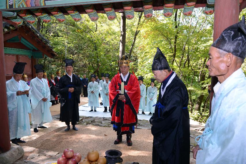 2014 제30회 용화축전 산신제 의 사진