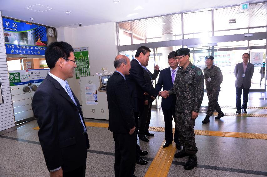 2014 서정열 육군 제7보병사단장 방문  의 사진