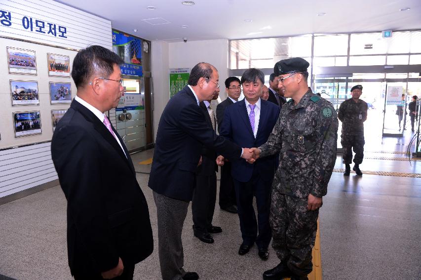 2014 서정열 육군 제7보병사단장 방문  의 사진