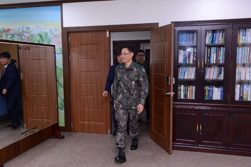 2014 서정열 육군 제7보병사단장 방문  의 사진