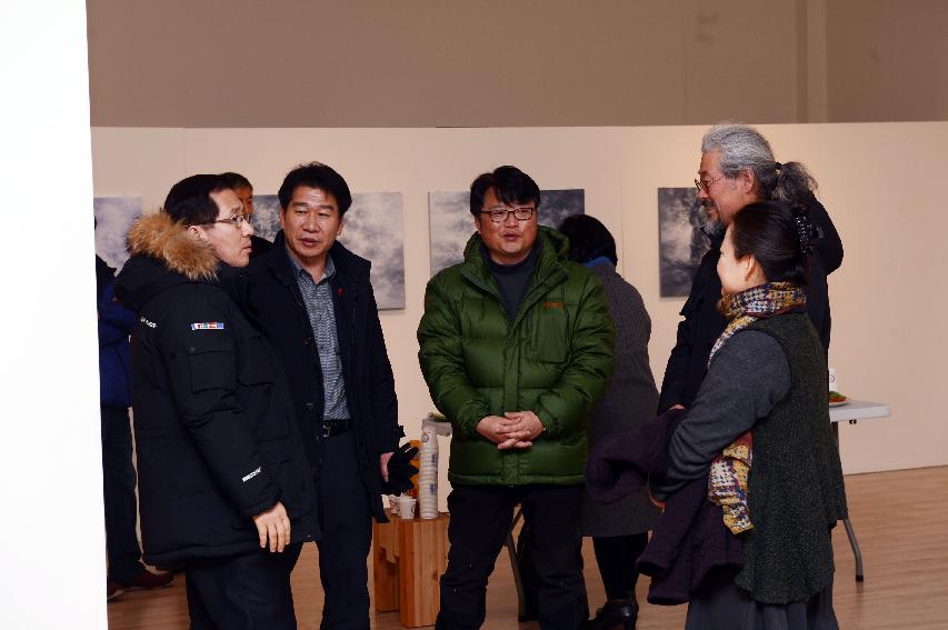 2015 화천갤러리 화천전 전시회 개회식 의 사진
