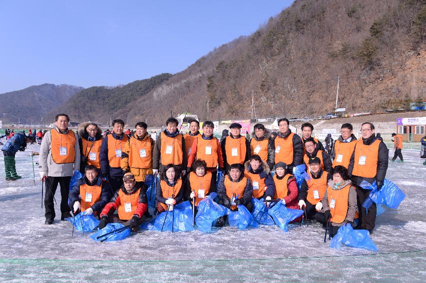 2015 화천산천어축제장 기관사회단체장 자원봉사 사진
