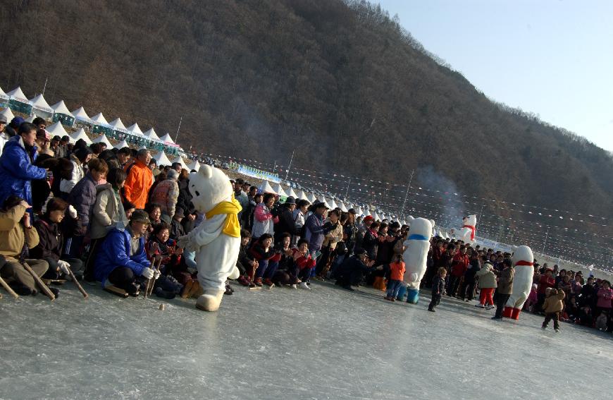 산천어축제 의 사진