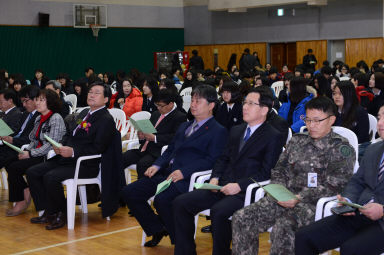 2015 화천중학교 졸업식 의 사진