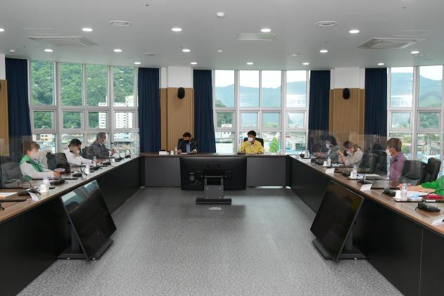 2021 화천군새마을회 회장단 연석회의 의 사진