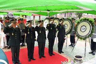 2017 콜롬비아 적군산 전전비 참배행사 의 사진