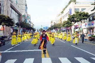 제49회 한국민속예술축제 길놀이 사진