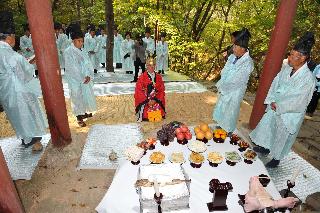 2011 용화산신제 사진