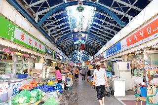 2012년 화천시장 전경 사진